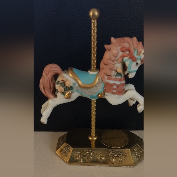 Elegant Horse Westminster Carousel Collection - Picture 1 of 3